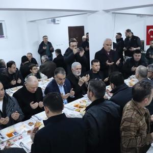 Aziz Hatıraya Vefa Aynı Sofrada Birlik - fotoğraf 11