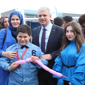 Dünya Otizm Farkındalık Günü’nde Anlamlı Etkinlik - fotoğraf 12