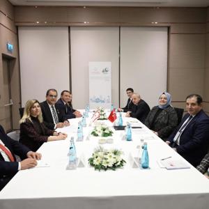 Bakan Selçuk, İİT Konferansı’nda 7 Ülkenin Bakanları ve Nijer First Lady'si ile Bir Araya Geldi - fotoğraf 8