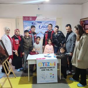 Şehrimizin Her Köşesinde Otizm Farkındalık Rüzgarı  - fotoğraf 7