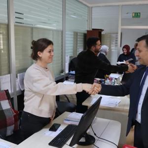 Müdürümüz Abdurrahman Bilgiç İdarecilerimizle Birlikte İl Müdürlüğümüz Sosyal Hizmet Merkezi Ve Şiddet Önleme Ve İzleme Merkezimizde Görev Yapan Kıymetli Çalışma Arkadaşlarımızı Ziyaret Ederek Bayramlarını Tebrik Etti - fotoğraf 6