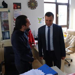 Müdürümüz Abdurrahman Bilgiç İdarecilerimizle Birlikte İl Müdürlüğümüz Sosyal Hizmet Merkezi Ve Şiddet Önleme Ve İzleme Merkezimizde Görev Yapan Kıymetli Çalışma Arkadaşlarımızı Ziyaret Ederek Bayramlarını Tebrik Etti - fotoğraf 9