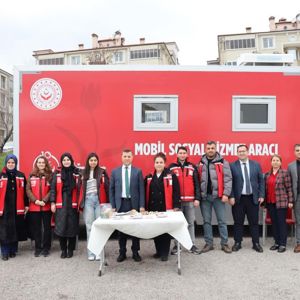 Yerinde Hizmet Gönülden Dokunuş - fotoğraf 1
