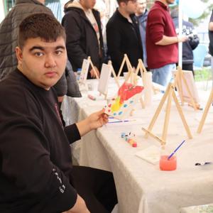 Otizm Bir Eksiklik Değil Dünyayı Farklı Bir Pencereden Görebilme Gücüdür - fotoğraf 11