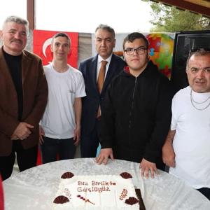 Otizm Bir Eksiklik Değil Dünyayı Farklı Bir Pencereden Görebilme Gücüdür - fotoğraf 16