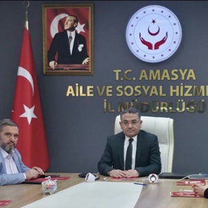 İl Müdürümüz Adem YÜCEL, Müdürlüğümüz ve bağlı kuruluşlarımızda hizmet veren güvenlik personeli ile bir değerlendirme toplantısı gerçekleştirdi. - fotoğraf 1