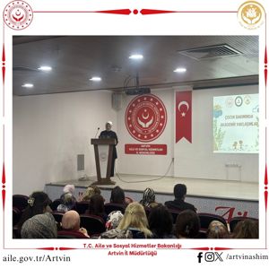Çocuk Bakımında Akademik Yaklaşımlar Konulu Eğitim - fotoğraf 8