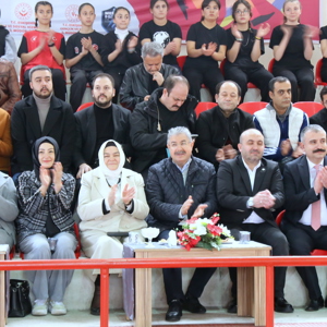 Müdürlüğümüz Hizmetlerinden Yararlanan Çocuklar İçin "Voleybol Şenliği" Düzenlendi - fotoğraf 9