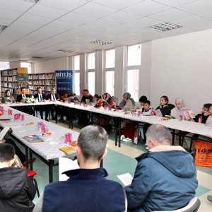  “Bitlis Ailece Kitap Okuyor” Kütüphane Buluşmaları - fotoğraf 2