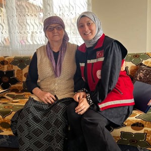 Gönül Kapılarını Aralıyor, Bayram Sevincini Paylaşıyoruz  - fotoğraf 2