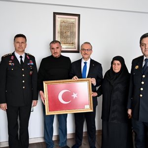 Ramazan Bayramı’nda Şehit Ailelerimize Ziyaret - fotoğraf 2
