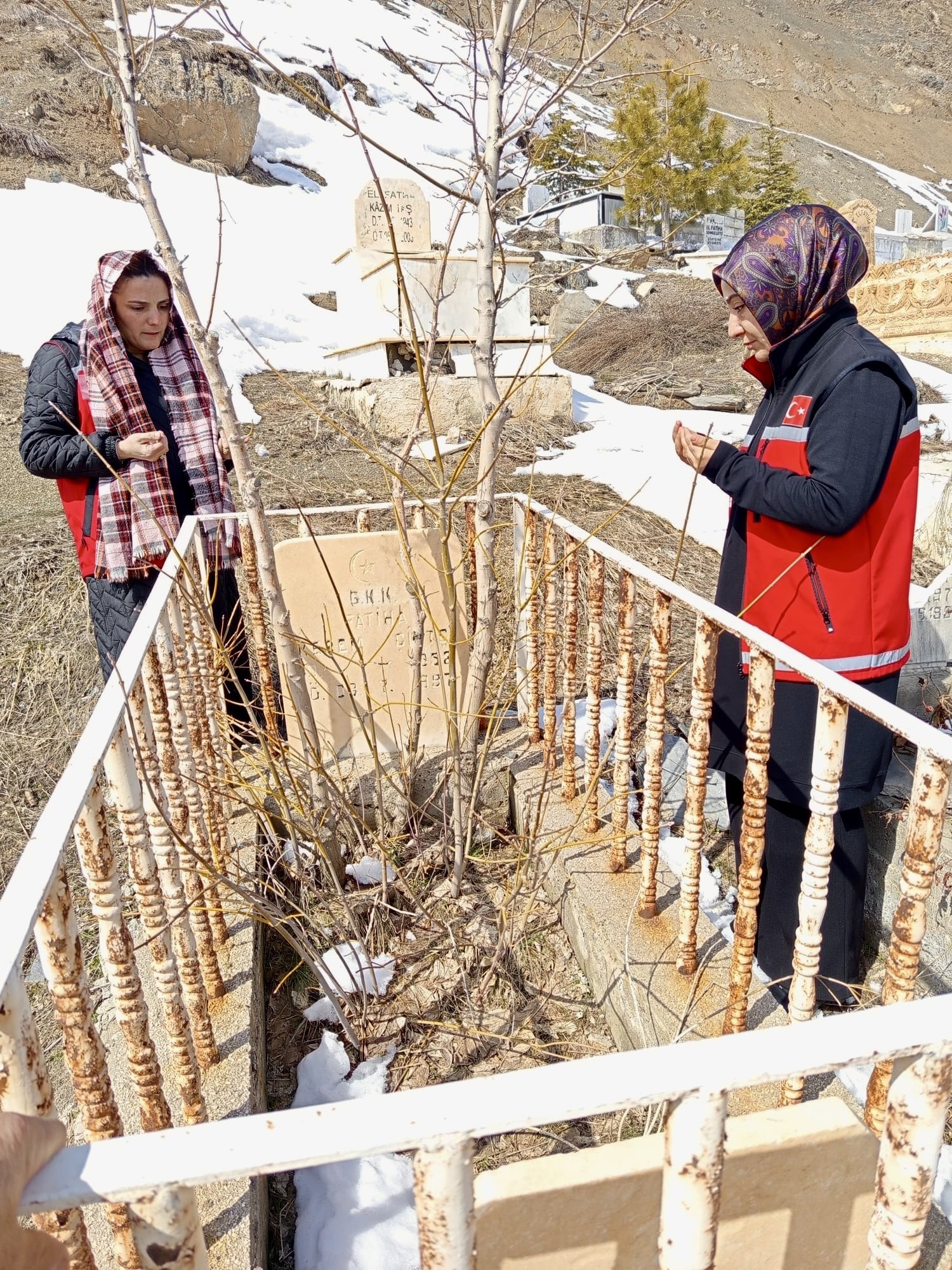 18 Mart Çanakkale Zaferi ve Şehitleri Anma Günü Kapsamında Şehit Kabirleri Ziyaret Edildi