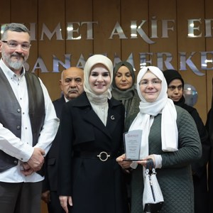Aile ve Sosyal Hizmetler Bakanımız Göktaş, AYSİT Vakfı 2. Toplumsal Fayda Ödül Töreni'nde konuştu - fotoğraf 3
