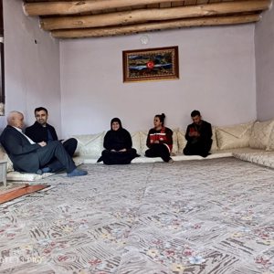 Şemdinli’de Bayramda Şehit Aileleri ve Gazilere Ziyaret - fotoğraf 1
