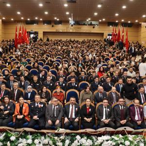 18 Mart Şehitleri Anma Günü ve Çanakkale Zaferi etkinlikleri kapsamında Zonguldak Bülent Ecevit Üniversitesinde düzenlenen programa katılım sağlanmıştır. - fotoğraf 6