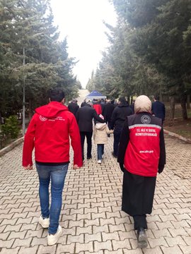 Türkoğlu’nda Deprem Şehitlerimizin Ailelerine Anlamlı Ziyaret