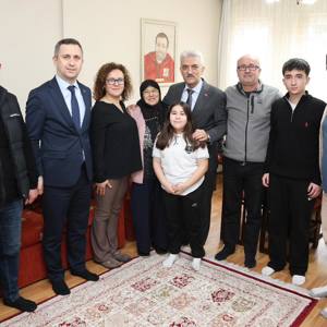Aziz Şehitlerimizin Aileleri Ziyaret Edildi. - fotoğraf 2