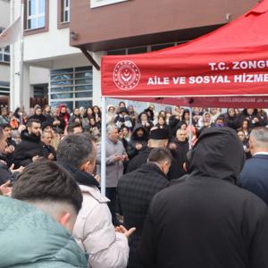 Değerli çalışma arkadaşımız Nazmiye Yarbaşı Esen’in cenaze merasimine katılım sağlanmıştır. - fotoğraf 10