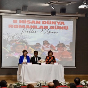 8 Nisan Dünya Romanlar Günü Kapsamında; Toplum Sağlığı, Eğitim ve Tarihsel Perspektif Başlıklarının Ele Alındığı Anlamlı Bir Panel  - fotoğraf 6