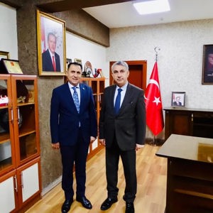 İl Müdürümüz İlkay Türkoğlu, İncirliova Kaymakamımız Sn. İlhan Aba’yı Makamında Ziyareti - fotoğraf 1