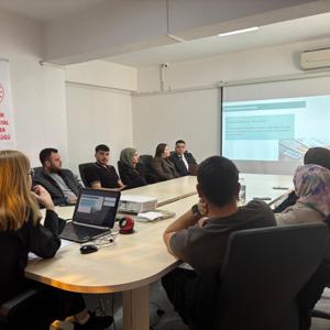 Eğitim - fotoğraf 1
