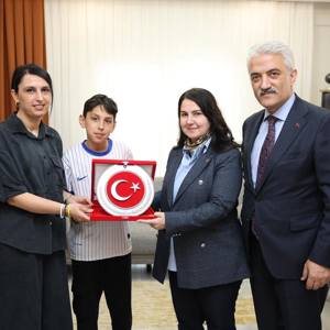 Türk Polis Teşkilatı’nın 181. Kuruluş Yıl Dönümü ve Polis Haftası Kapsamında Şehit Aileleri Ziyaret Edildi. - fotoğraf 1