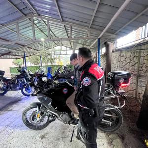 Polis Haftası’nda Anlamlı Ziyaret - fotoğraf 2