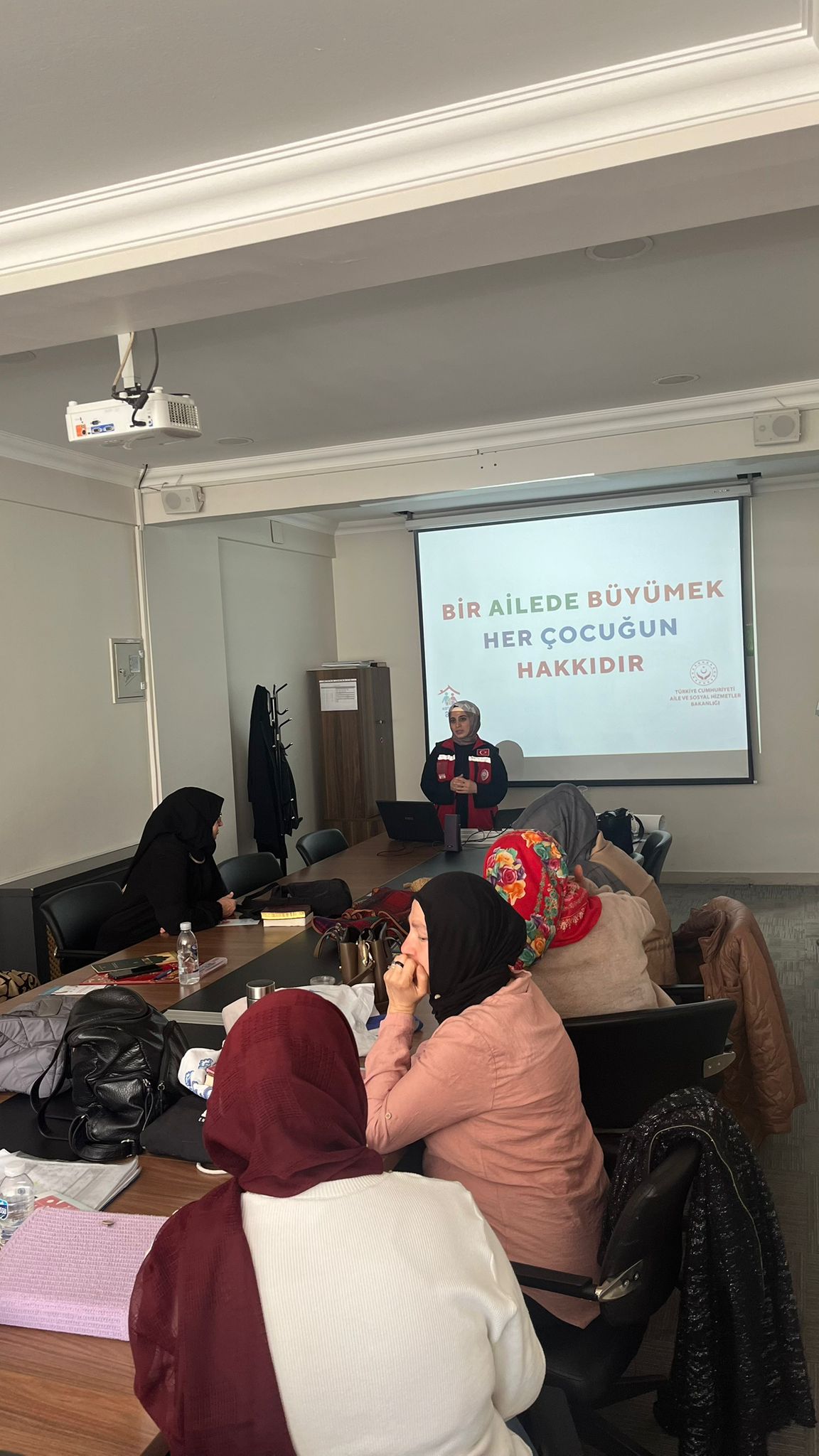 Kırklareli’nde Koruyucu Aile Farkındalığına Yönelik Anlamlı Eğitim