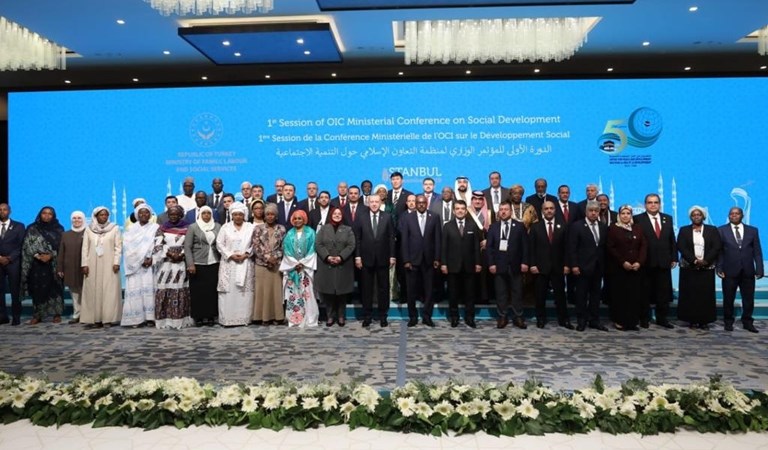 İİT Bakanlar Konferansı, Cumhurbaşkanı Erdoğan’ın Teşrifleriyle Bakan Selçuk’un Başkanlığında Gerçekleşti