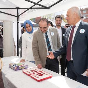 Otizm Farkındalık Korteji Yoğun Katılımla Gerçekleşti - fotoğraf 7