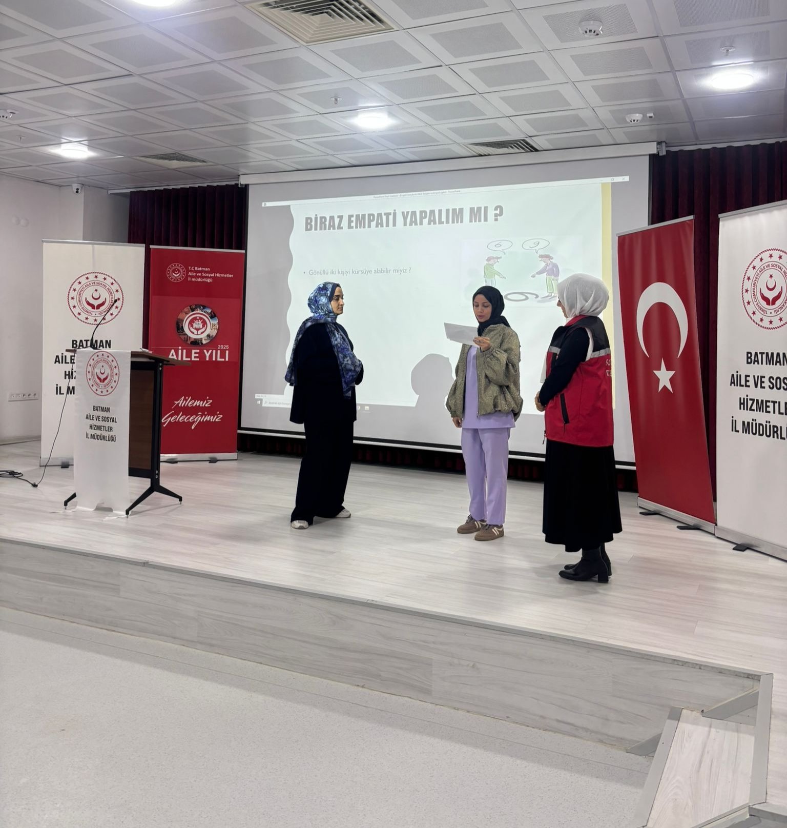 “Engelli Bireylerde Etkili İletişim ve Empati” eğitimi