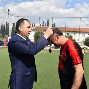 İl Müdürlüğümüz Personelleri ile Kocagür Mahallemizin Kıymetli Gençleriyle Düzenlediğimiz Futbol Karşılaşması - fotoğraf 2