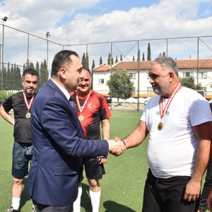 İl Müdürlüğümüz Personelleri ile Kocagür Mahallemizin Kıymetli Gençleriyle Düzenlediğimiz Futbol Karşılaşması - fotoğraf 13