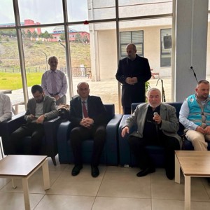  Güldal Akşit Huzurevimizde Gönül Köprüleri Kuruldu - fotoğraf 1