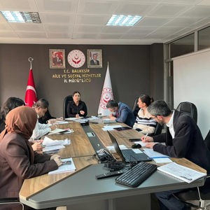 İl Müdürümüz Sayın Emine BÖÇKÜN Başkanlığında; Performans ve Strateji Değerlendirme Toplantısı Gerçekleştirildi - fotoğraf 1