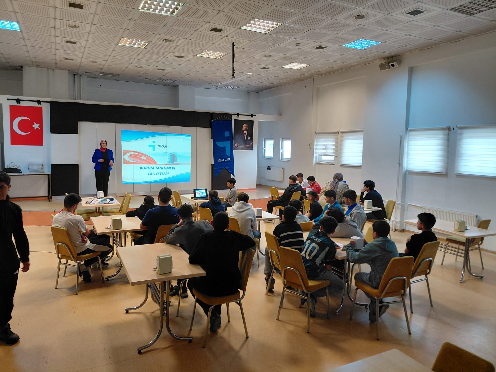 Çocuklarımıza Yönelik Mesleki Danışmanlık ve Kariyer Planlama Eğitimi Düzenlendi