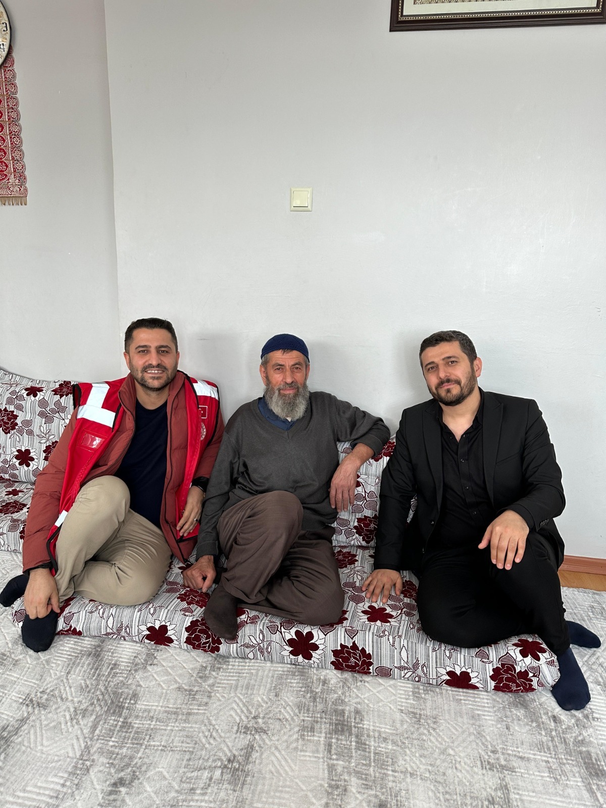 Polis Haftası Kapsamında Şehit Polislerimiz Rahmetle Anılmış, Şehit Ailelerimiz ve Gazilerimiz Ziyaret Edilmiştir