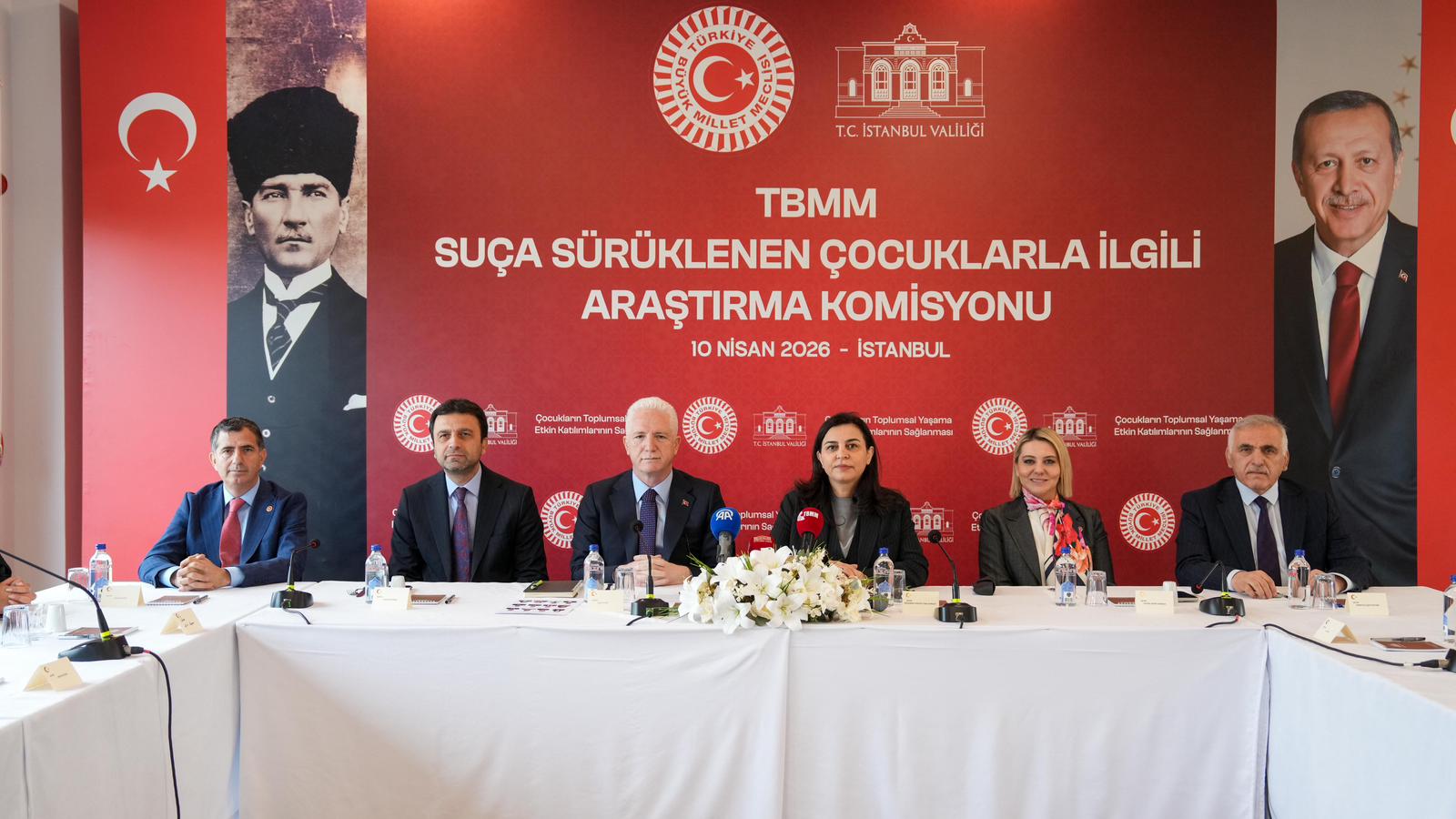 İl Müdürümüz Sn. Ömer Turan, İstanbul Valimiz Sn. Davut Gül Başkanlığında Düzenlenen “Suça Sürüklenen Çocuklar” Konulu Toplantıya Katılım Sağladı