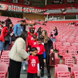 Otizm Farkındalık Sahada, Heyecan Tribünde! - fotoğraf 2