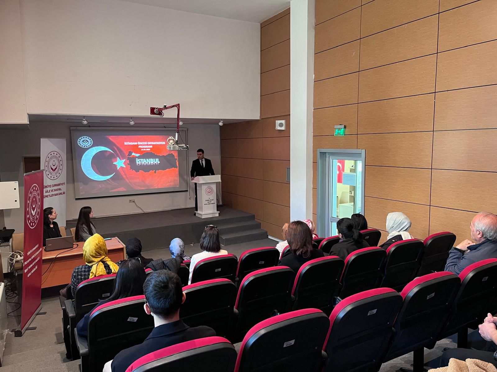 Şehit Yakınları ile Gazi ve Gazi Yakınlarına Yönelik İstihdam Öncesi Oryantasyon Eğitim Programı Gerçekleştirildi