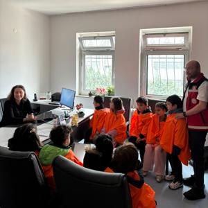 Güleryüzler Anaokulu'nun Minik Kaşiflerinden Anlamlı Ziyaret - fotoğraf 2