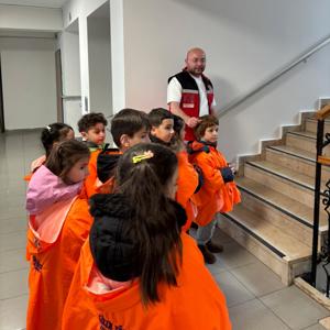 Güleryüzler Anaokulu'nun Minik Kaşiflerinden Anlamlı Ziyaret - fotoğraf 3