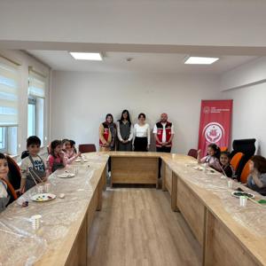 Güleryüzler Anaokulu'nun Minik Kaşiflerinden Anlamlı Ziyaret - fotoğraf 1