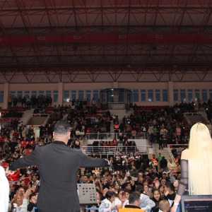 Romanlar Günü’nde Canik’te Müzik ve Eğlence Dolu Gece - fotoğraf 20