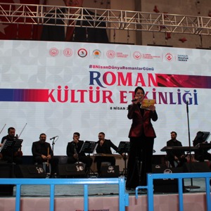 Romanlar Günü’nde Canik’te Müzik ve Eğlence Dolu Gece - fotoğraf 39
