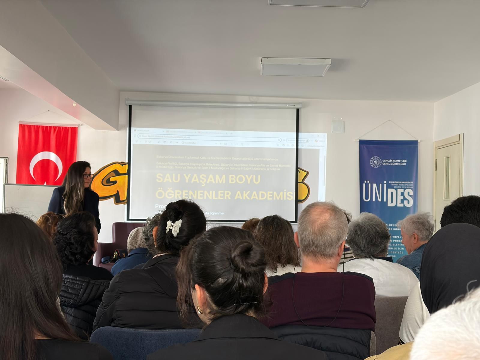 Yaşam Boyu Öğrenme Akademisi Açılışına Anlamlı Katılım