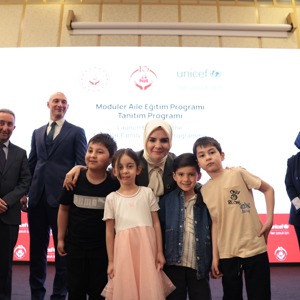 Bakanımız Mahinur Özdemir Göktaş "Modüler Aile Eğitim Programı Tanıtım Töreni"nde konuştu: - fotoğraf 9