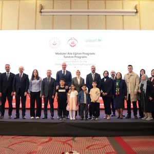 Bakanımız Mahinur Özdemir Göktaş "Modüler Aile Eğitim Programı Tanıtım Töreni"nde konuştu: - fotoğraf 11