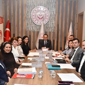 İl Müdürümüz İlkay Türkoğlu, Sosyal Hizmet Merkezi Müdürlerimiz ile  Değerlendirme Toplantısı - fotoğraf 1
