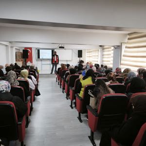 AEP Kapsamında Etkili İletişim Eğitimi Gerçekleştirildi - fotoğraf 4